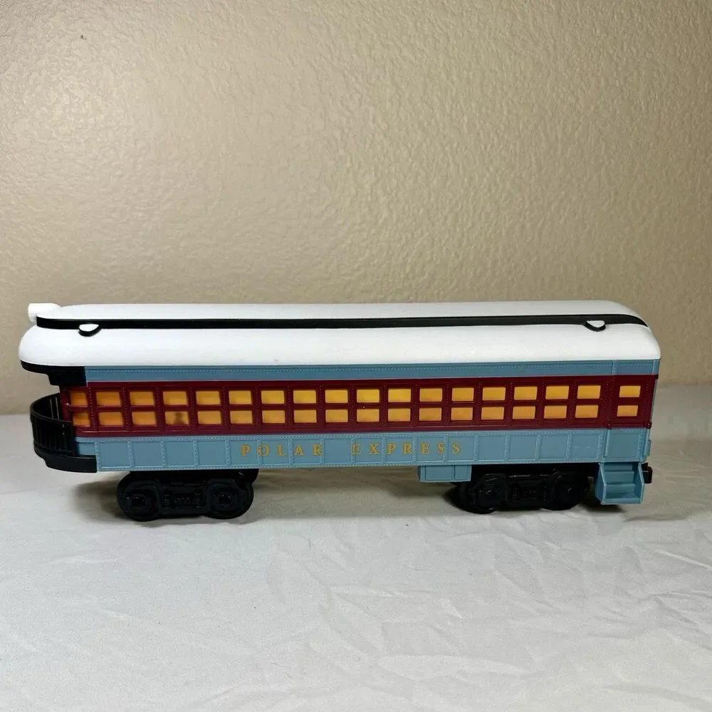 Lionel Polar Express Train Replacement Coach Car, Ready To Play 7-11824 - Picture 2 of 11